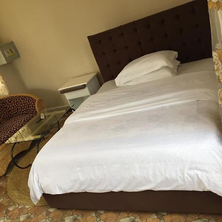 Asmorein Hotel Babati Buitenkant foto