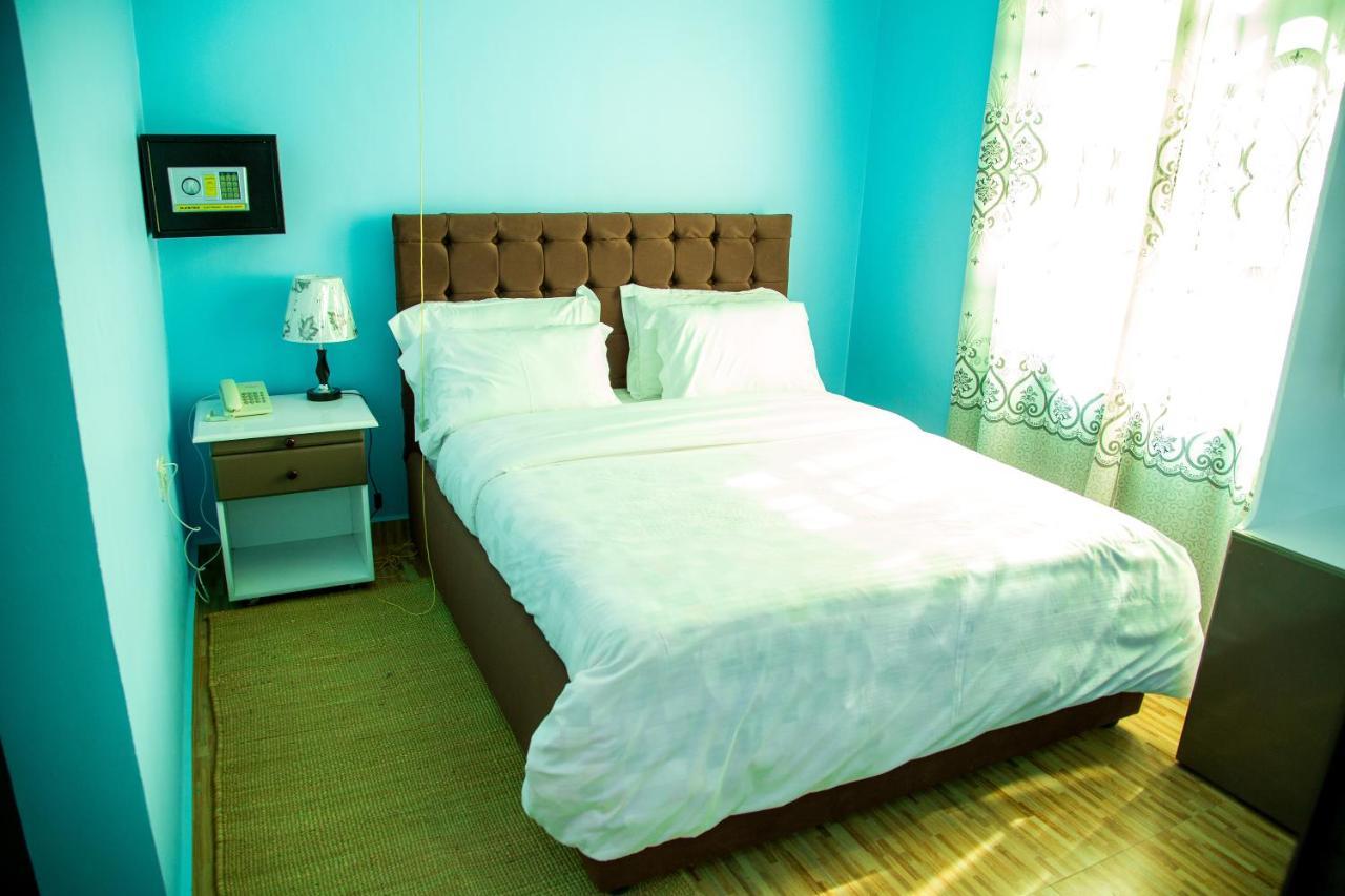 Asmorein Hotel Babati Buitenkant foto