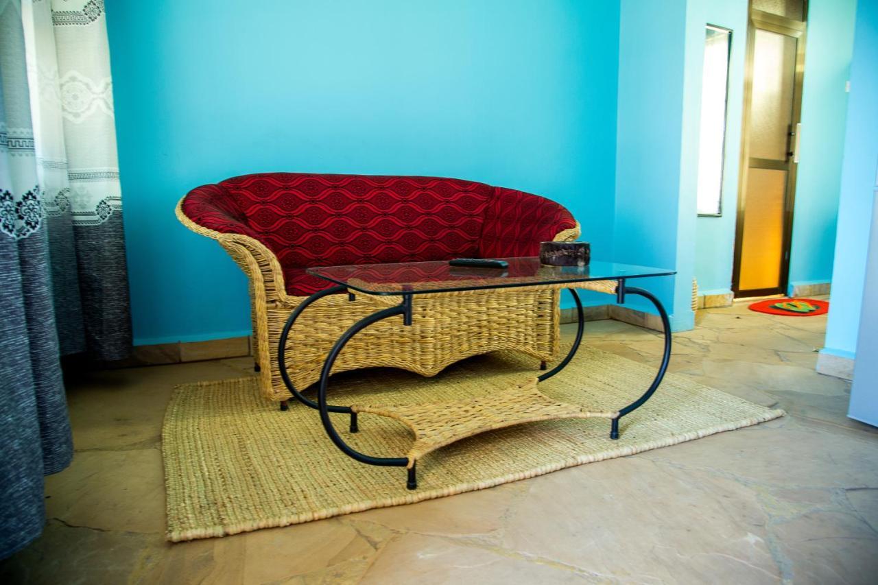 Asmorein Hotel Babati Buitenkant foto