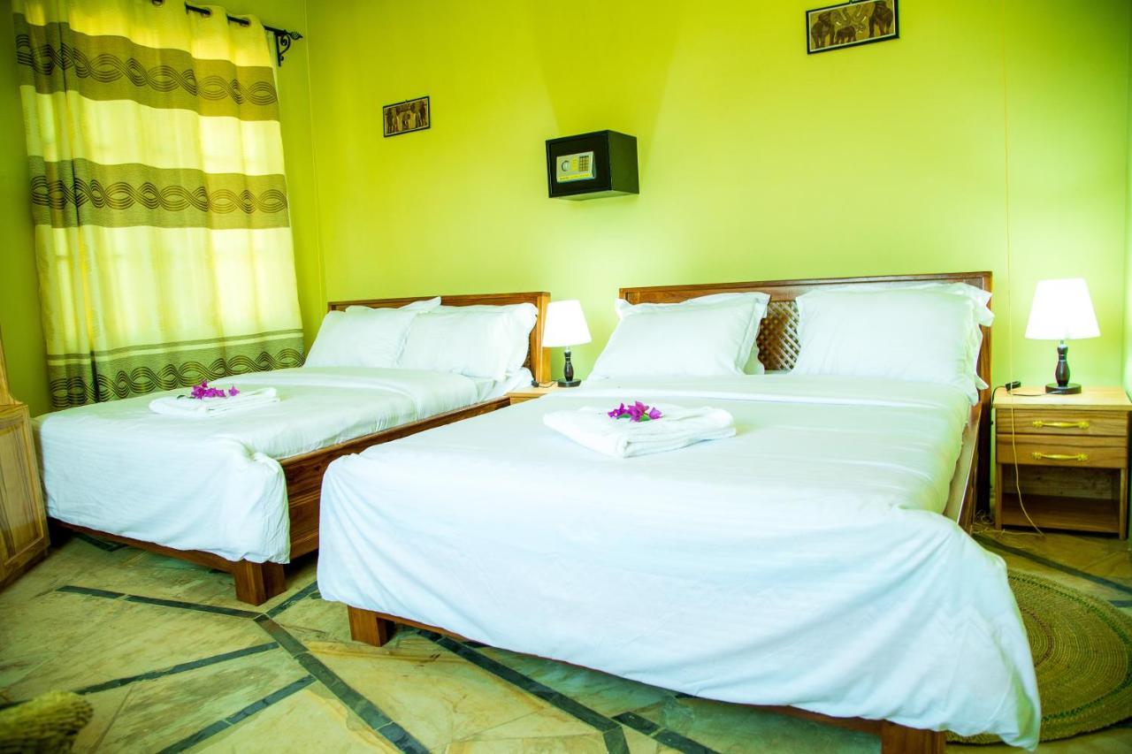 Asmorein Hotel Babati Buitenkant foto