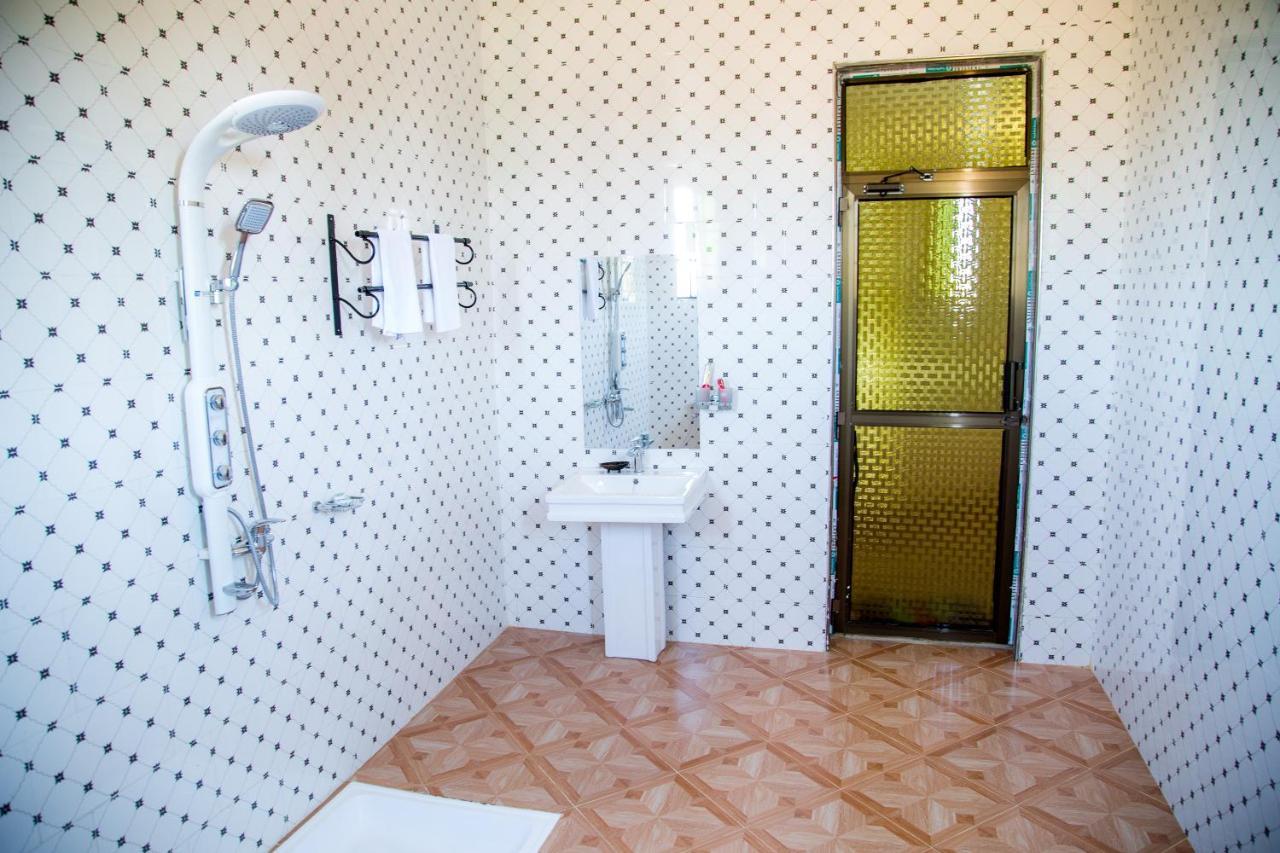 Asmorein Hotel Babati Buitenkant foto