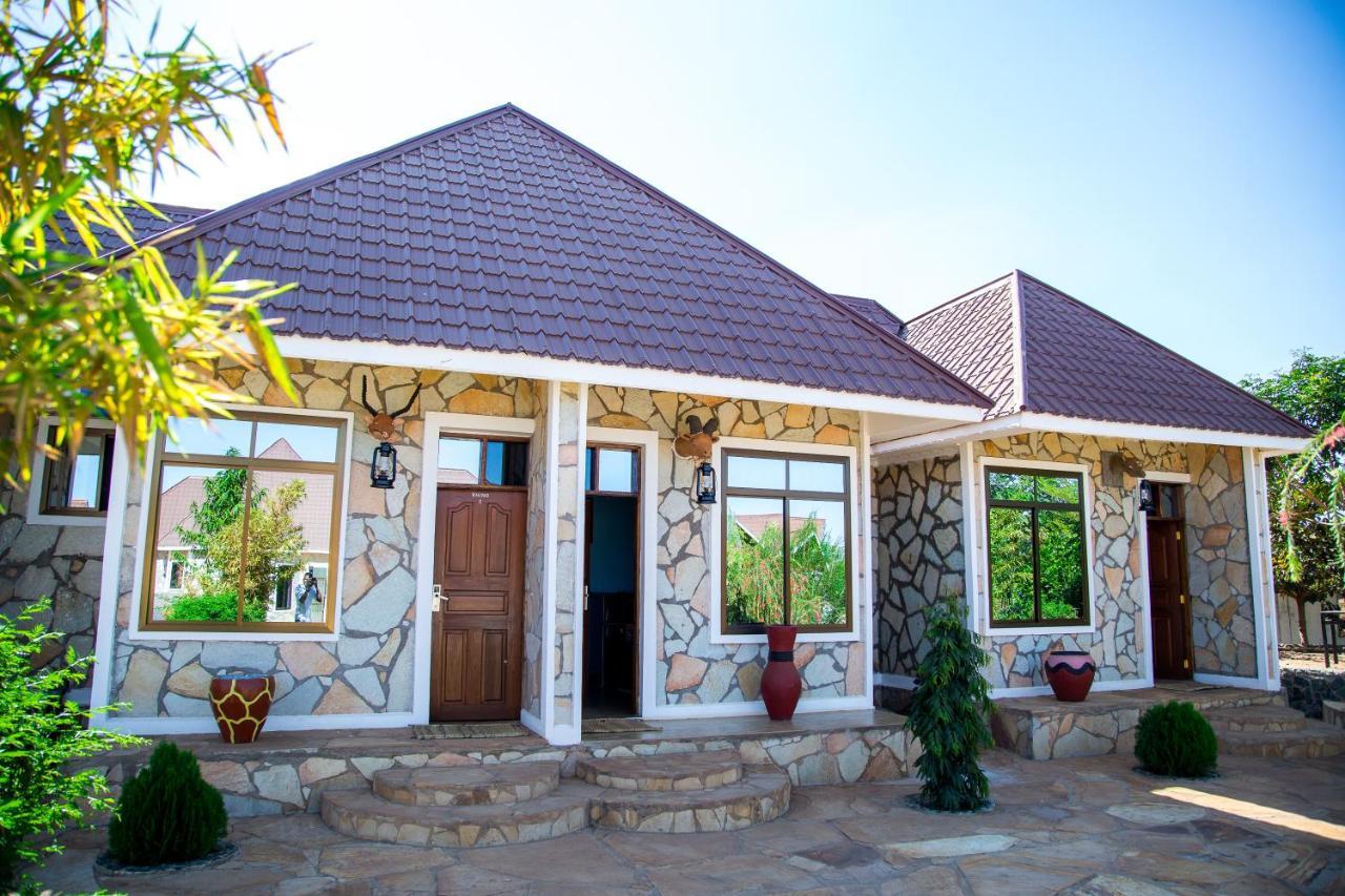 Asmorein Hotel Babati Buitenkant foto