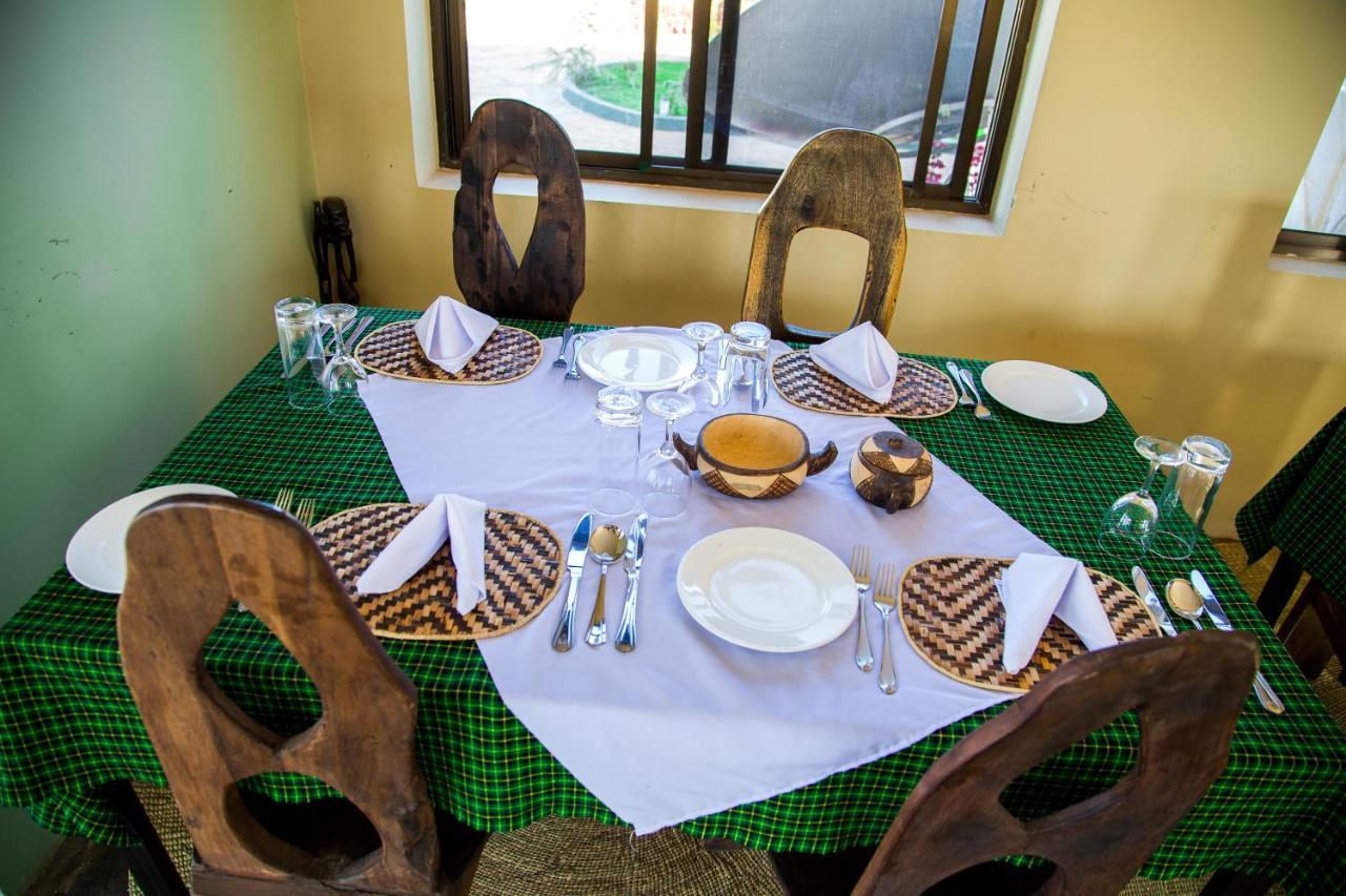Asmorein Hotel Babati Buitenkant foto