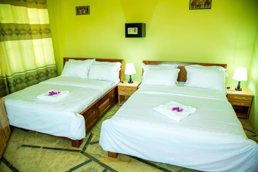 Asmorein Hotel Babati Buitenkant foto
